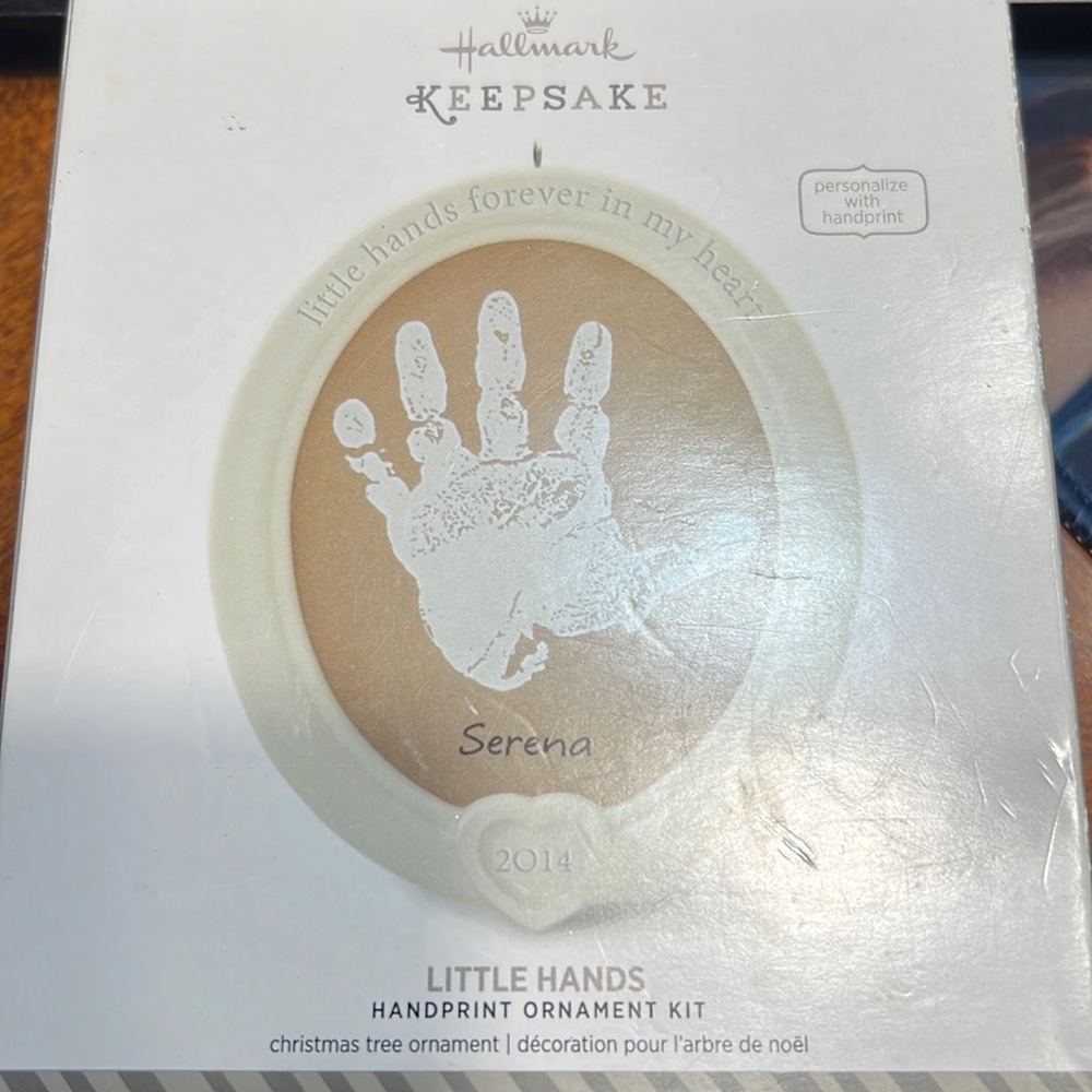 Hallmark keepsake little hands ornament